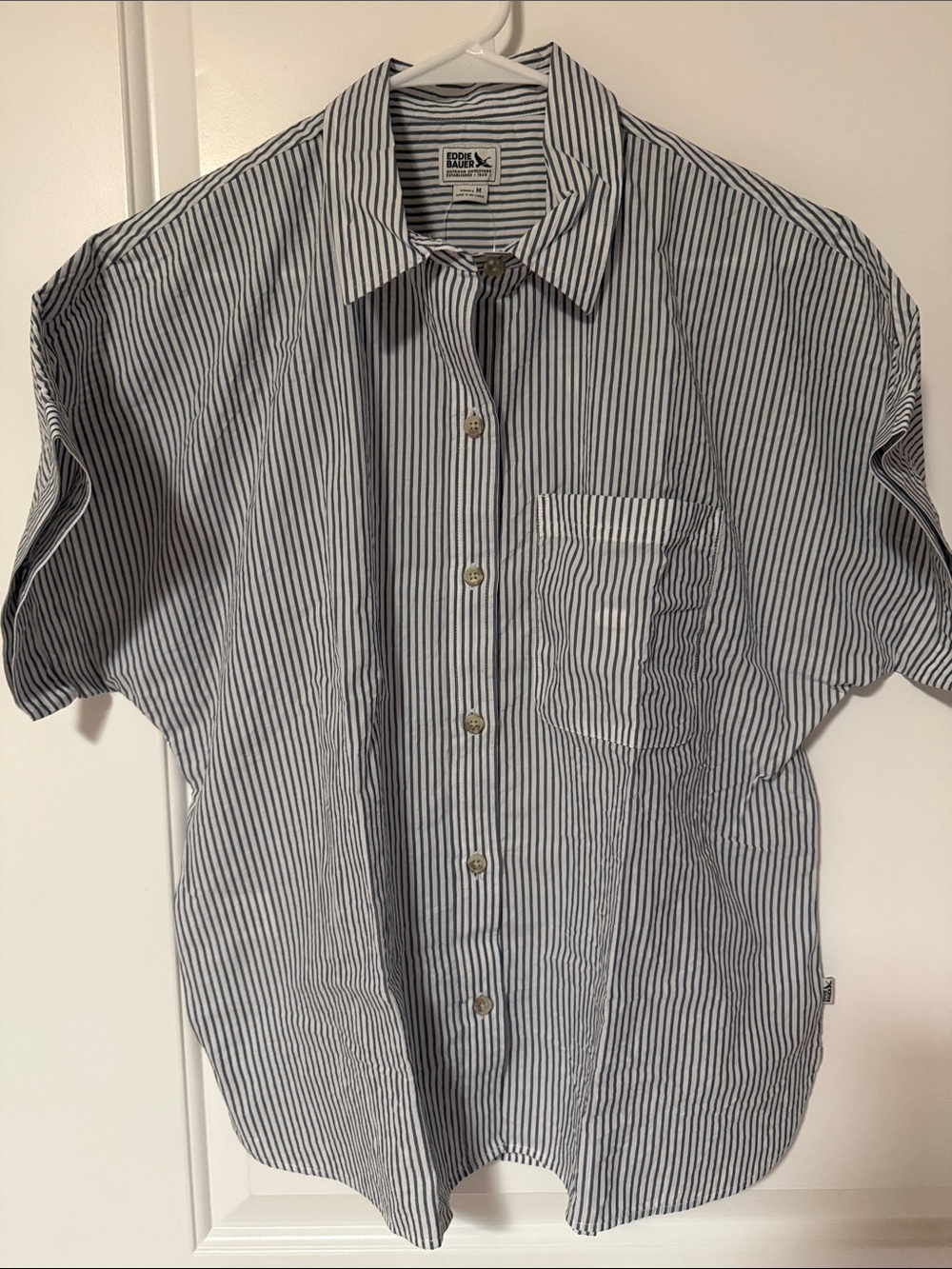 Eddie Bauer Short-Sleeve Vertical Stripe Button-Down Shirt - Blue & White